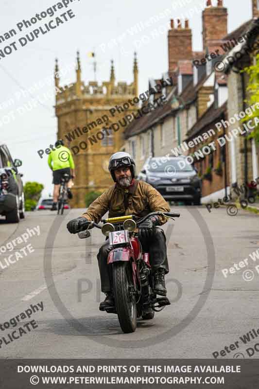 Vintage motorcycle club;eventdigitalimages;no limits trackdays;peter wileman photography;vintage motocycles;vmcc banbury run photographs
